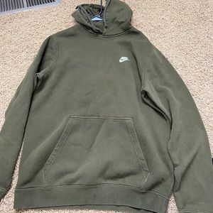 men’s green nike hoodie